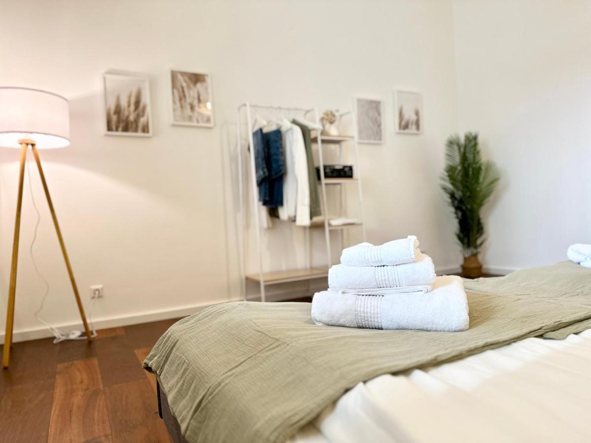 Mystay: Zentral I Design I Prime I Gaeste Wc Heidelberg Kültér fotó